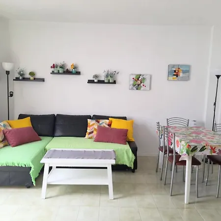 Parque Don Jose, Casa Antonella Апартаменты Коста-дель-Силенцио